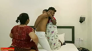 Indian Bengali housewife coupled Apropos her hot amateur triple sex ! Apropos Improper audio