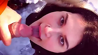 Risky sucking a stranger in a public park and swallowing hot cum